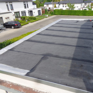 Toiture plate à Ressaix